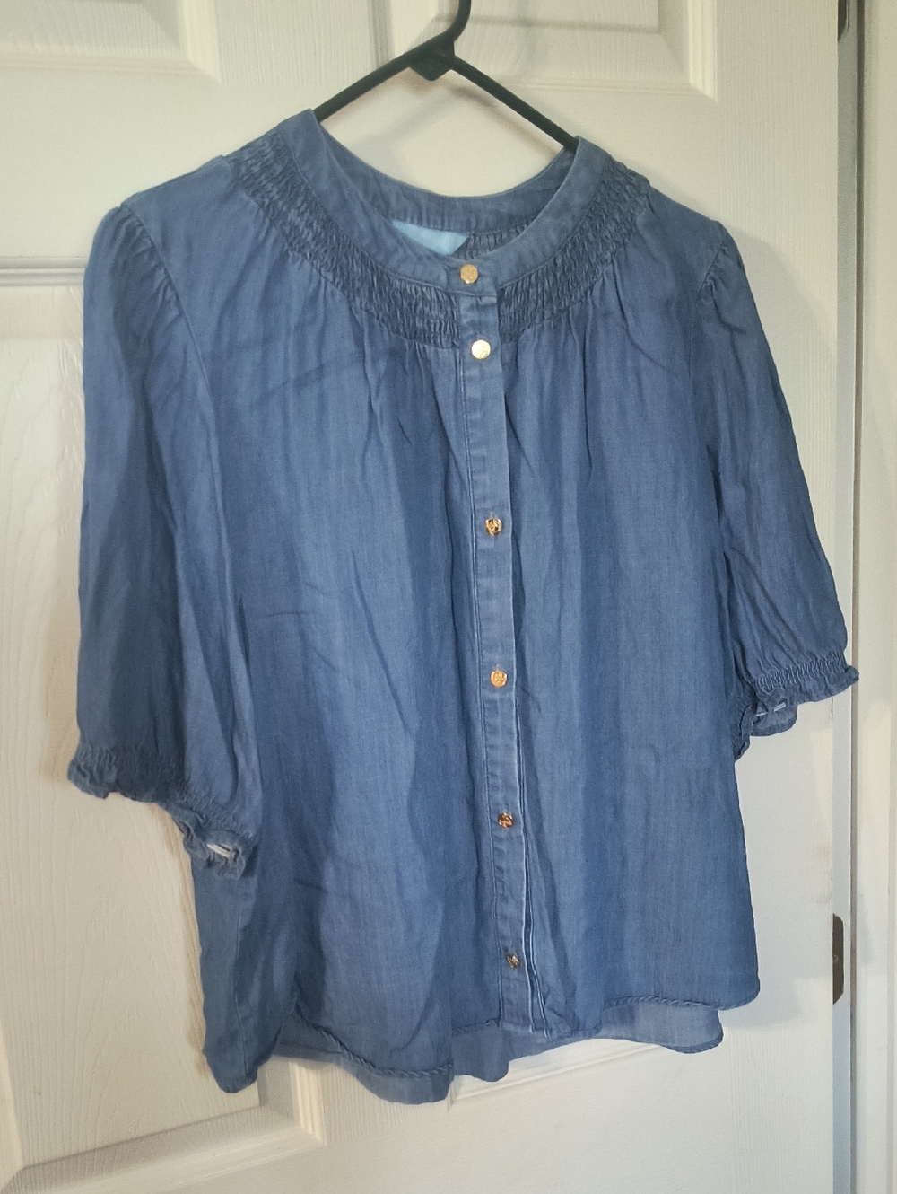 Draper James Blue Chambray Button-Front Blouse